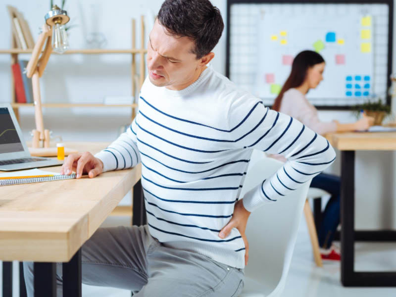 Fisioterapia para trabajadores de oficina | Cuida tu bienestar físico